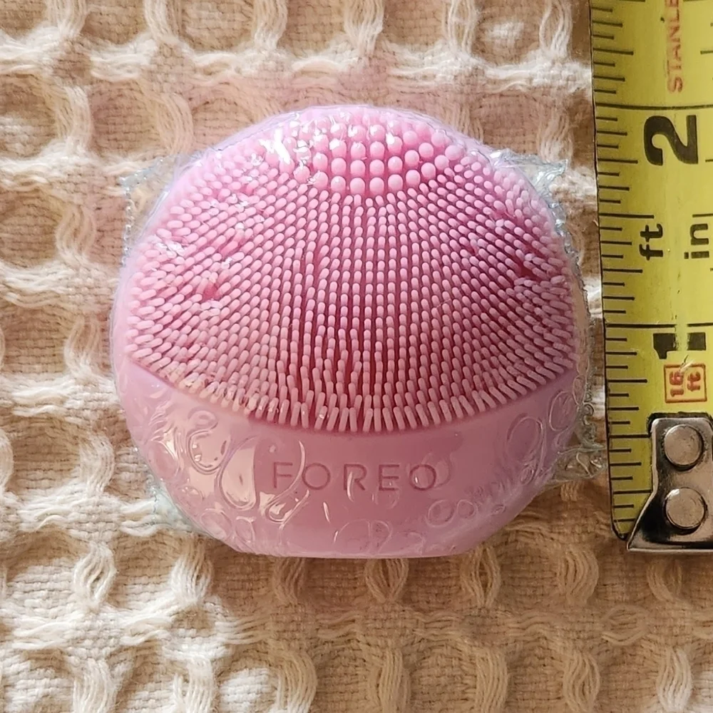 Foreo LUNA Play Sonic Face Cleaner
